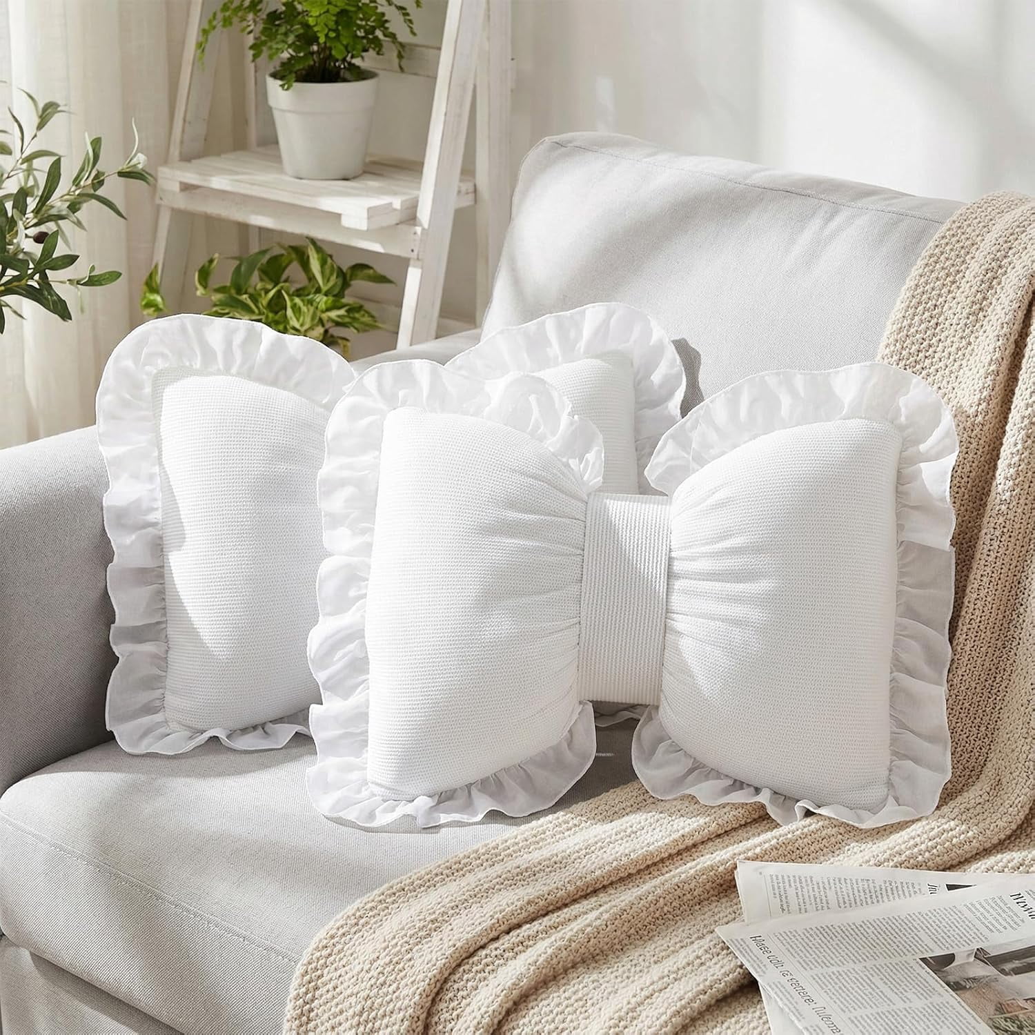 Bow Shaped Pillows, 2 Pcs Decorative Lace Bow Lumbar Pillow 16x13 Inches, Soft Car Backrest Cushion for Bed Sofa Couch Home Decor