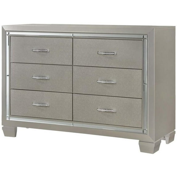 Bowery Hill 6 Drawer Dresser in Champagne