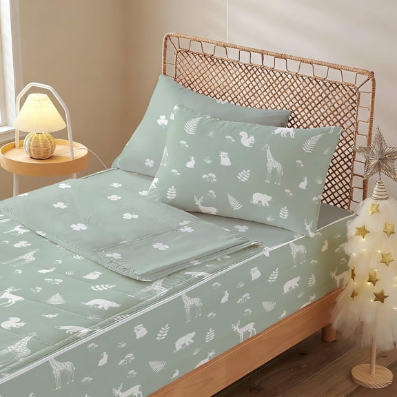 Boy and Girls Durable Zipper Bedding (Clover & Animals, Twin)
