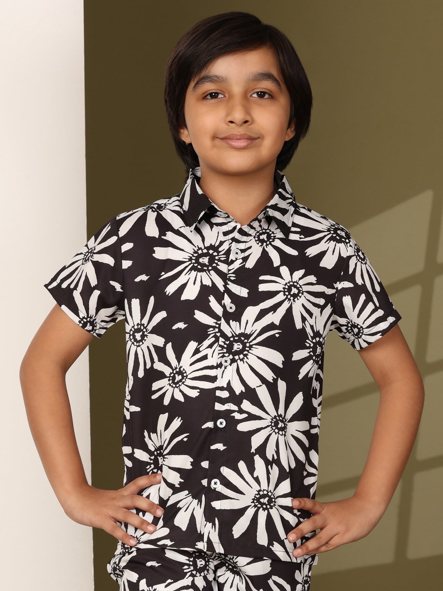 Baby Boy/Kids Casual Cotton Shirt in Black Half Sleeves Sale!!