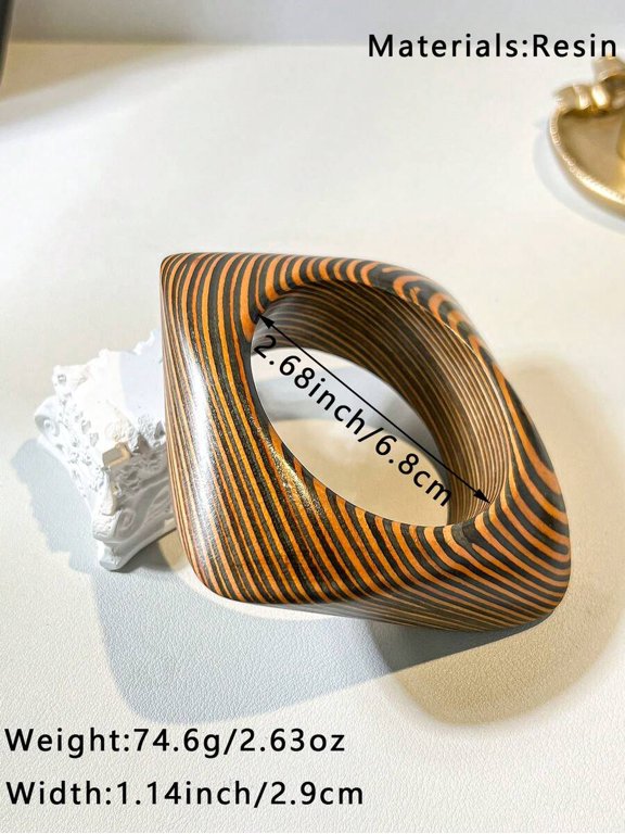 Bracelet Big Four Striped Pattern Wide Cuff