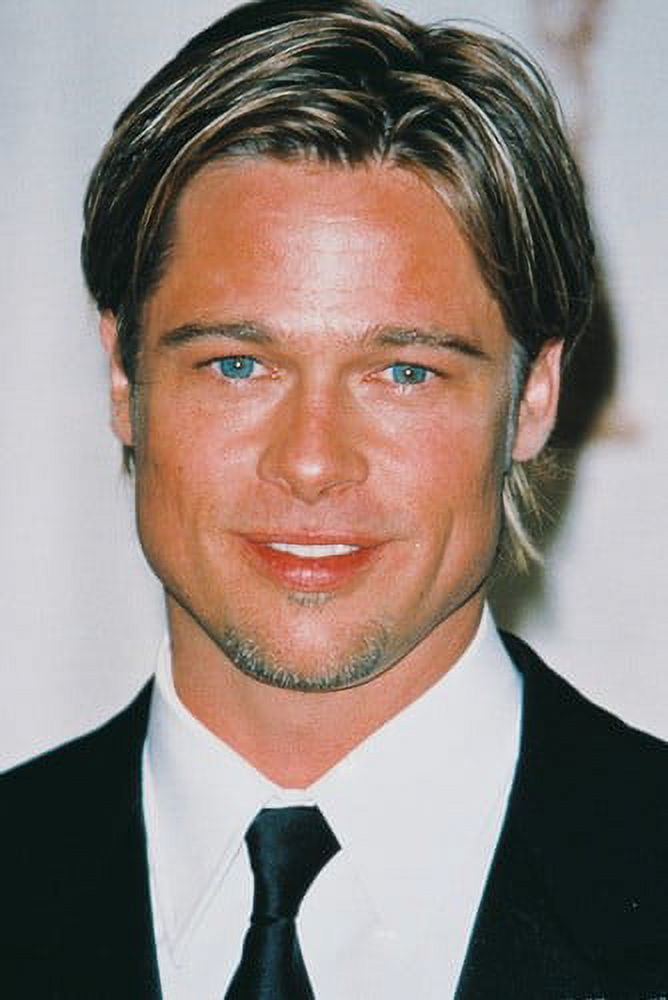 See Brad Pitt's Sexy New Haircut!