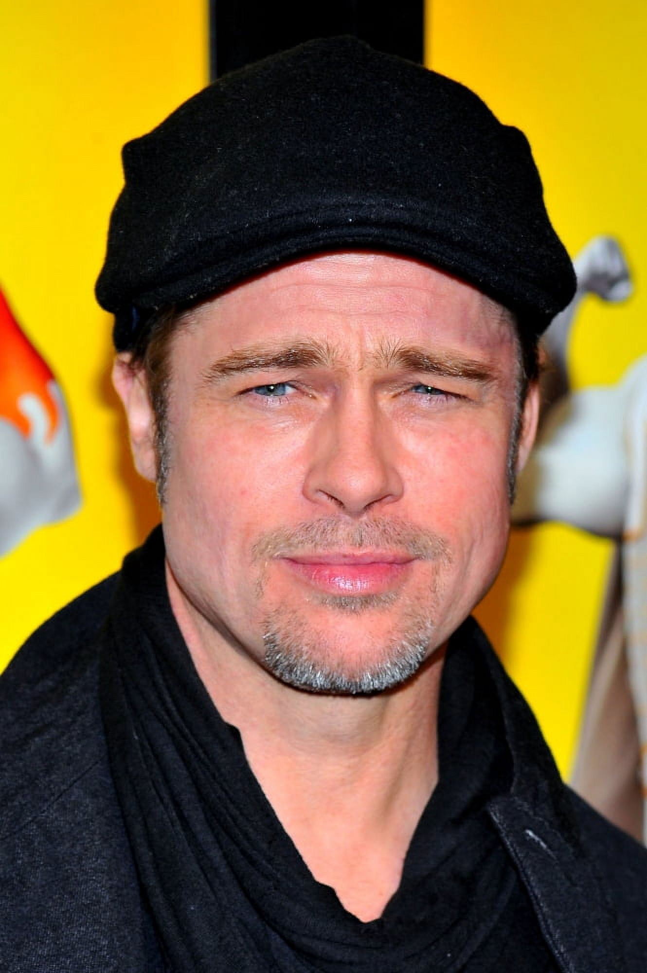 Brad Pitt At Arrivals For Megamind Premiere Canvas Art - (16 x 20)