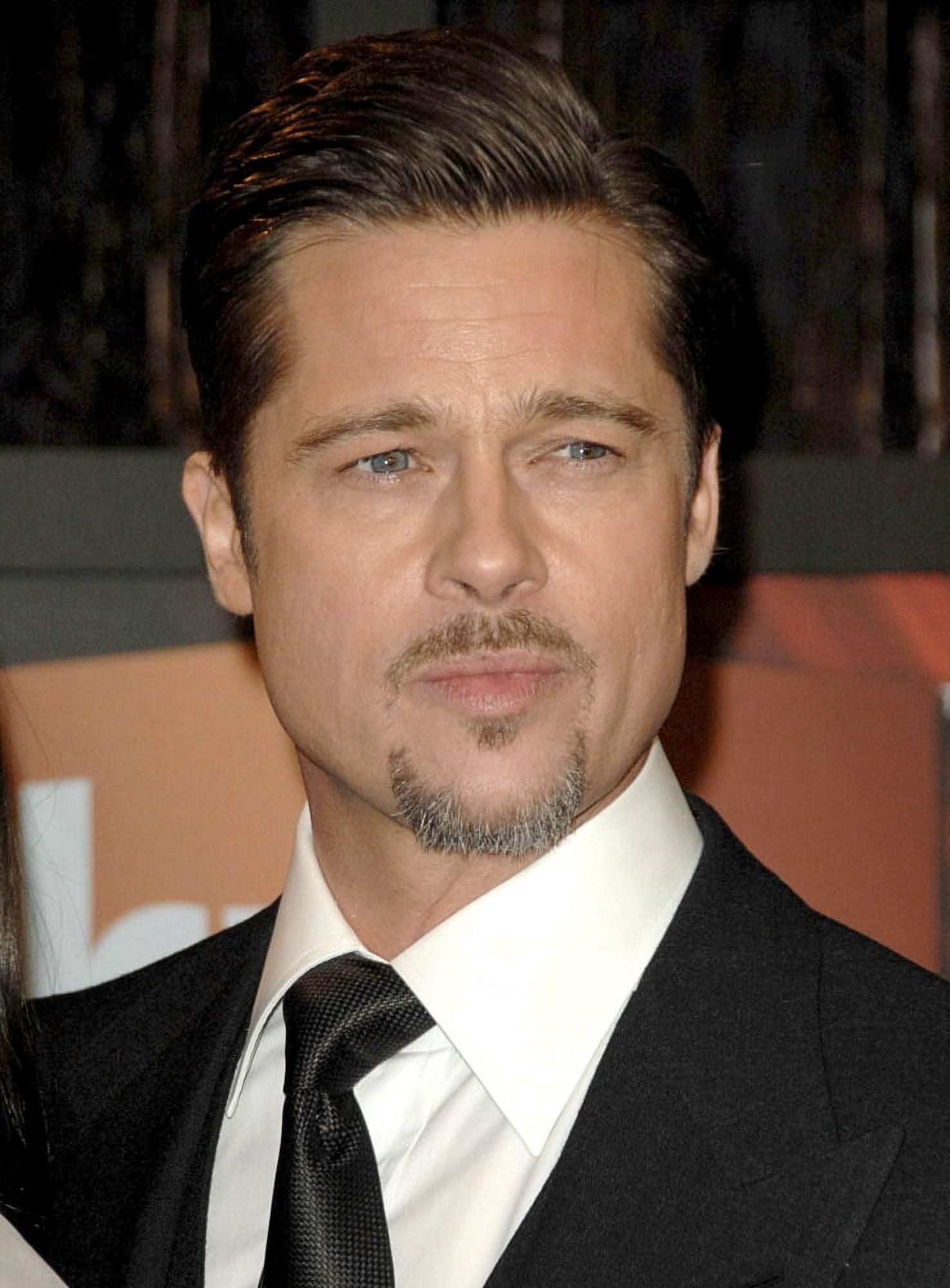 Brad Pitt At Arrivals For The 14Th Annual Critics Choice Awards Canvas Art - (16 x 20)