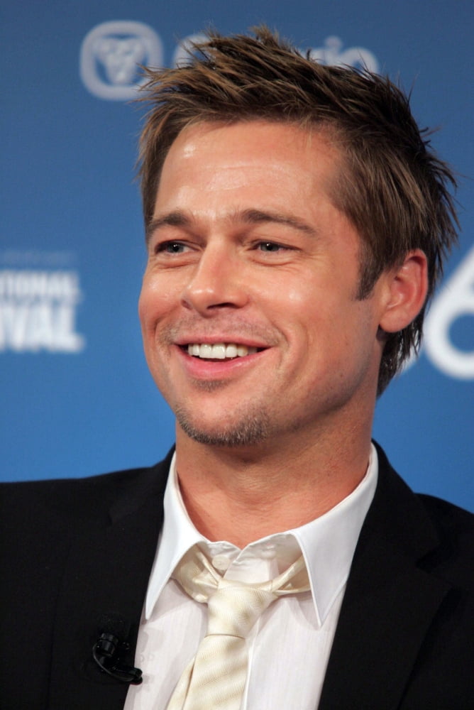 Brad Pitt At The Press Conference For Babel Press Conference - Toronto International Film Festival Canvas Art - (16 x 20)