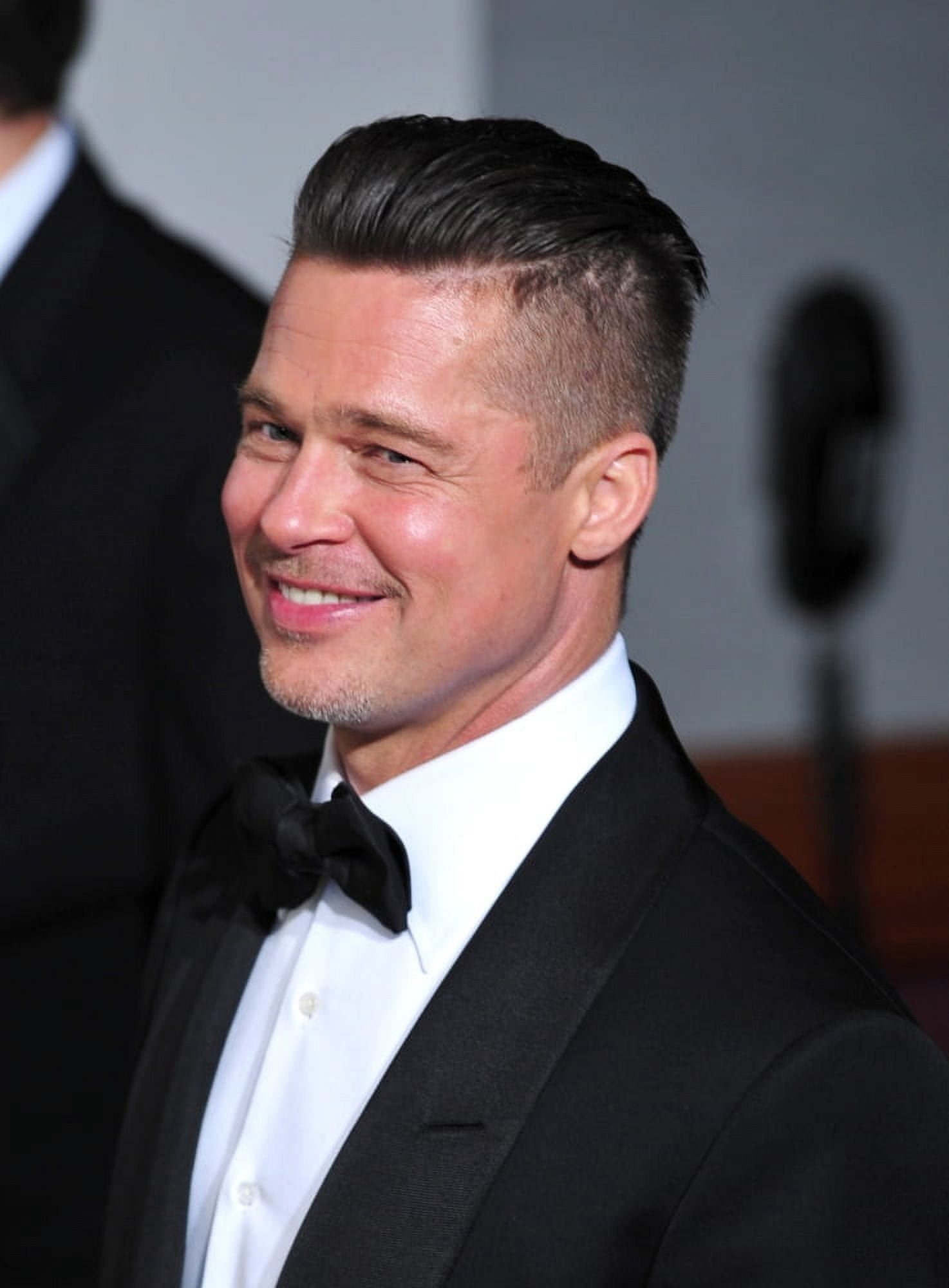 Brad Pitt Canvas Art - (16 x 20)