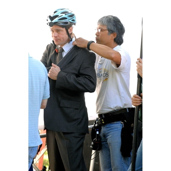 Brad Pitt On Location For Filming Of Burn After Reading Riverside Drive And 122Nd Street New York Ny September 23