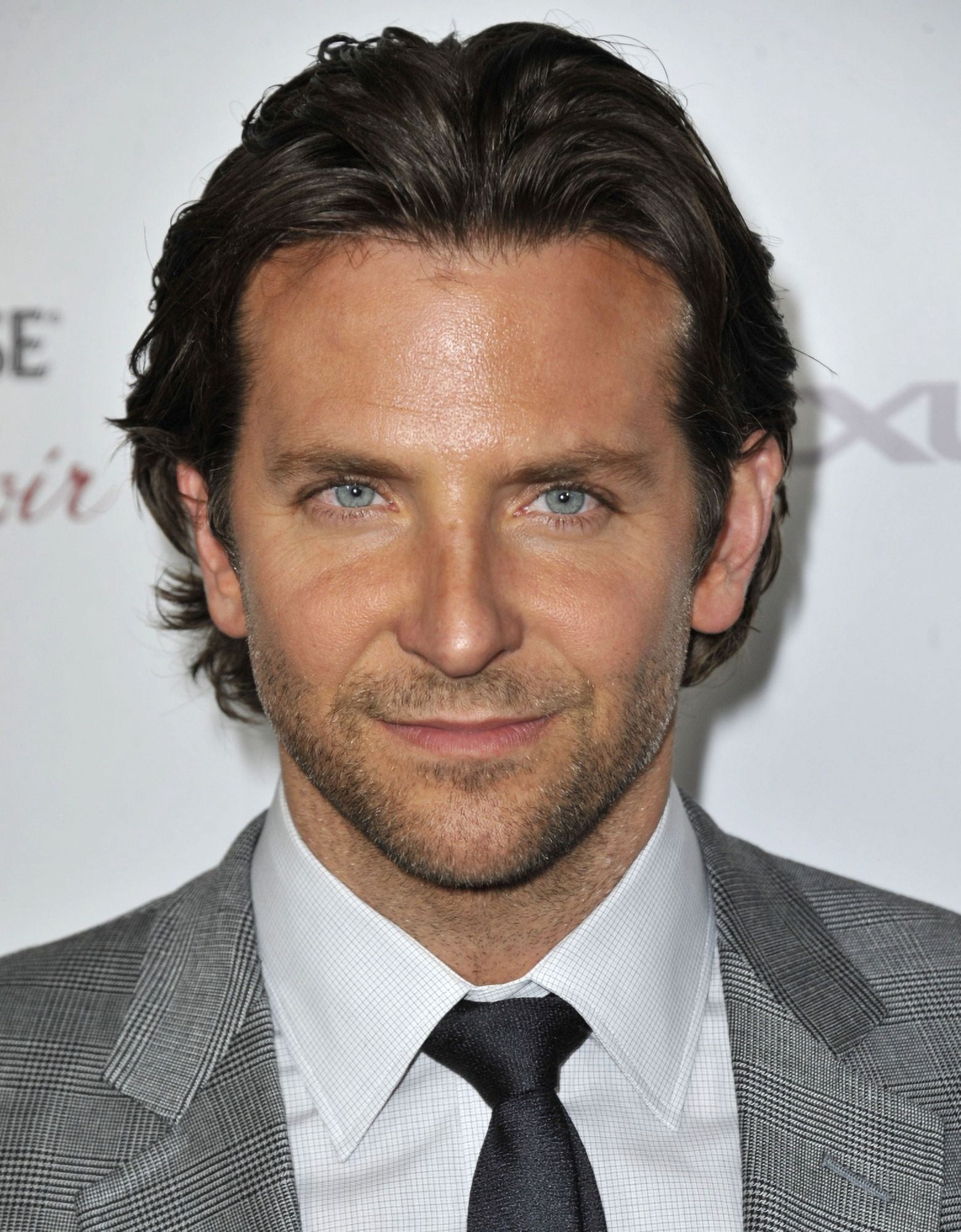 Bradley Cooper At Arrivals For Silver Linings Playbook Premiere Canvas Art - (16 x 20)