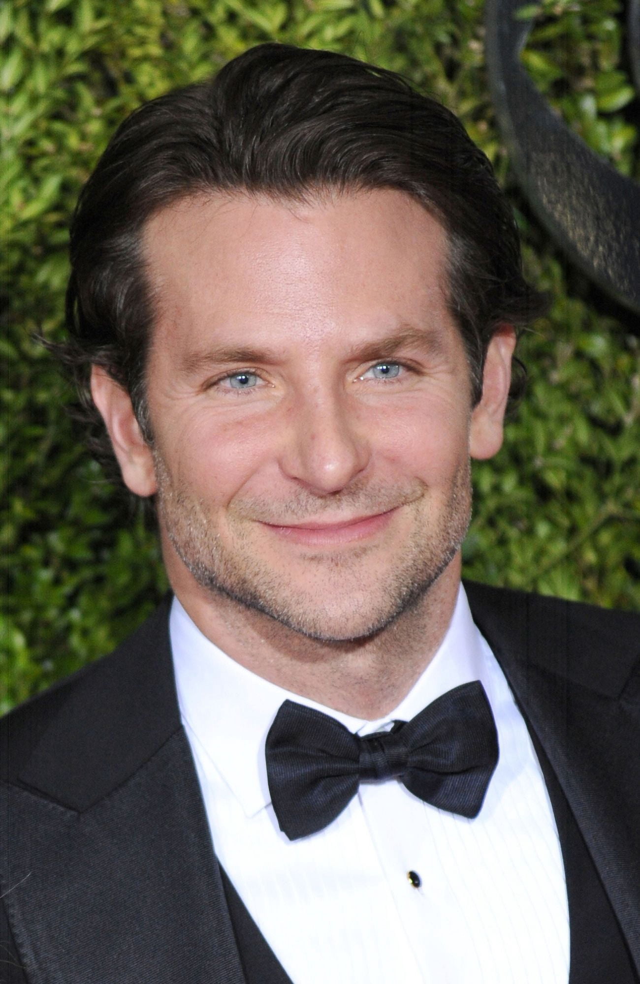 Bradley Cooper At Arrivals For The 69Th Annual Tony Awards 2015 - Part 2 Canvas Art - (16 x 20)