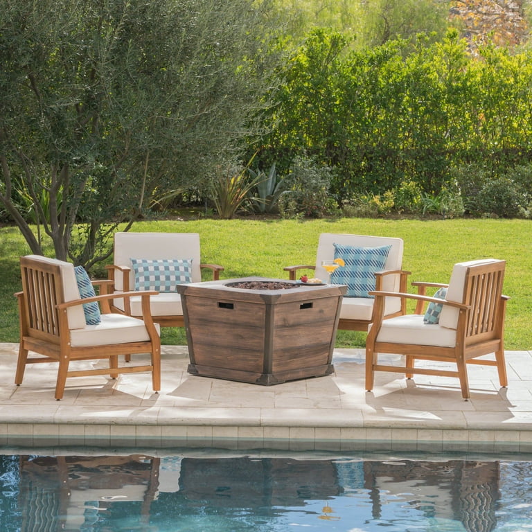 Braelyn Outdoor 4 Seat Fire Pit Chat Set with Acacia Wood Club