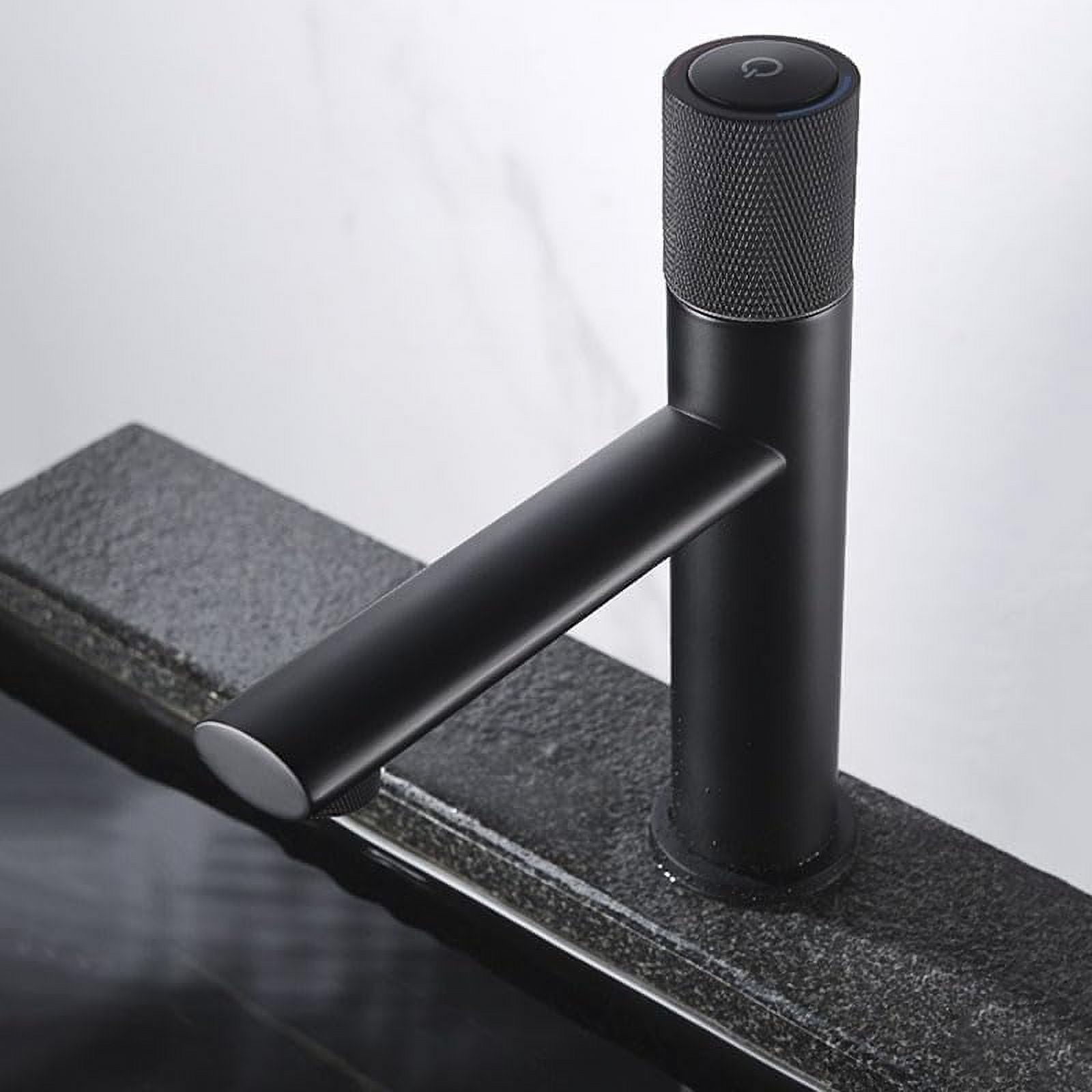 Brass Bathroom Basin Faucet Knurling Design Deck Mounted Water Mixer