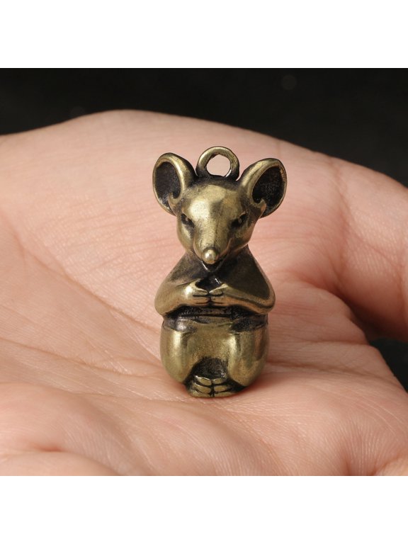 Brass Hollow Mouse Keychain Pendant Retro Zodiac Animal Ornament Chinese Style Car Key Accessory Bag Charm Decorative Gift
