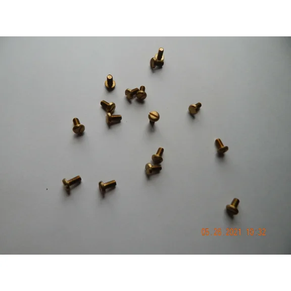 Brass Pan Head Slotted Machine Screws 10/32 X 3/8" 24 Pcs. New