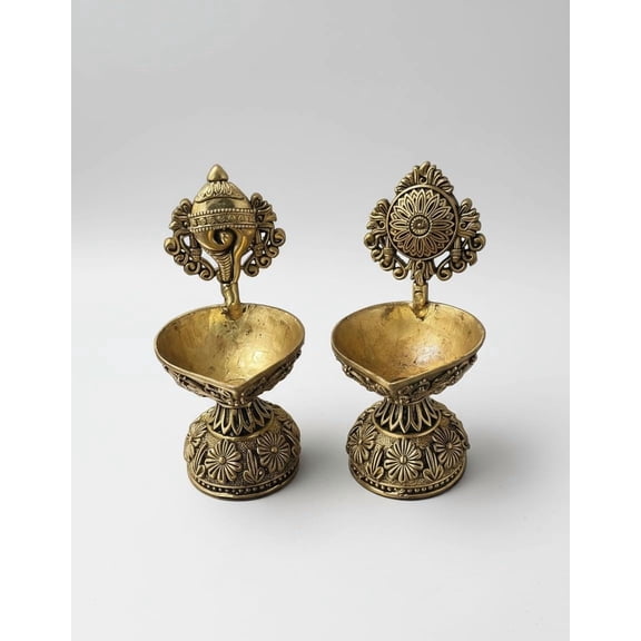 Brass Shankh Chakra Diya Pair Handcrafted Vishnu Symbol Lamps Auspicious Temple & Home Dcor