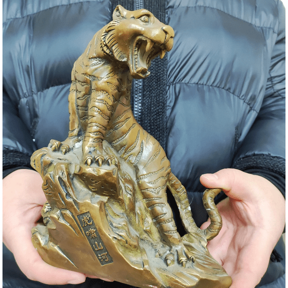 Brass Wildcat Statue Siberian Tiger Design Handmade Figure Showpiece Decor Recumbent Big cat Retro Good Luck Housewarming christmas Gift fs9
