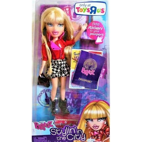 Bratz Stylin' in the City Cloe in New York with Passport and Stickers