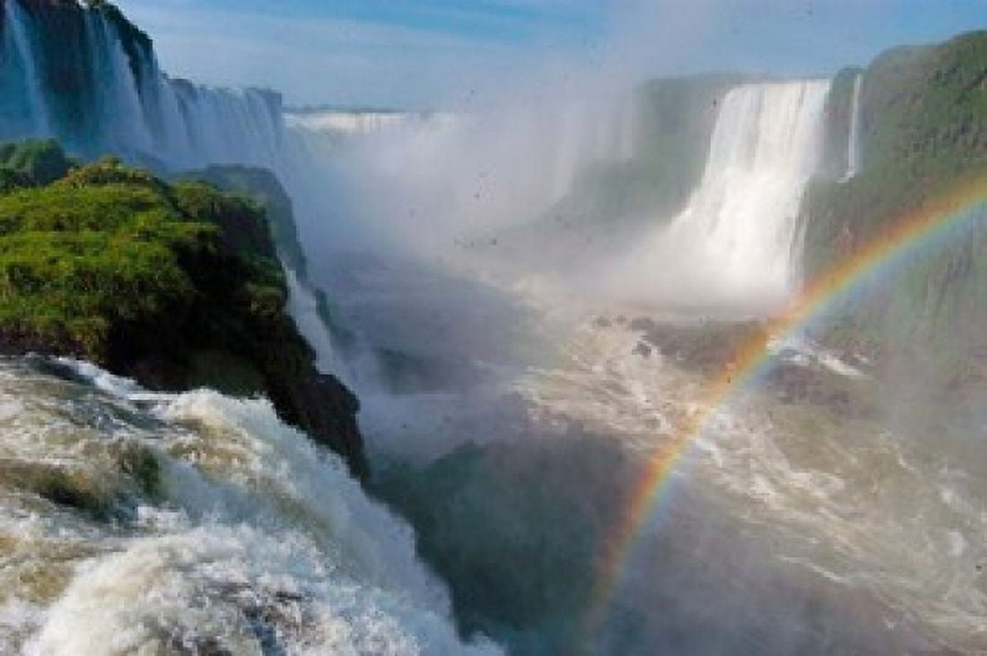 Brazil Foz do Iguacu Waterfall Canvas Art - Keith & Rebecca Snell DanitaDelimont (26 x 17)