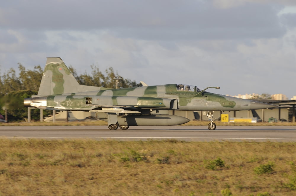 Brazilian Air Force F-5EM taxiing at Natal Air Force Base Brazil Canvas Art - Riccardo NiccoliStocktrek Images (17 x 12)