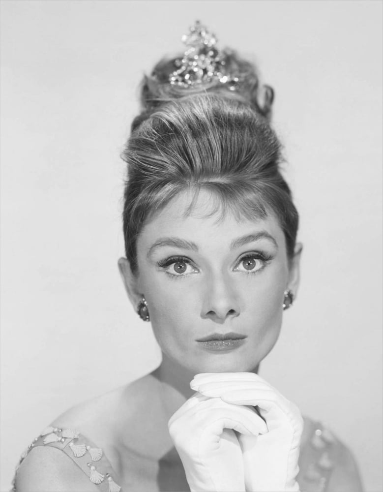 Breakfast At TiffanyS Canvas Art -  (16 x 20)