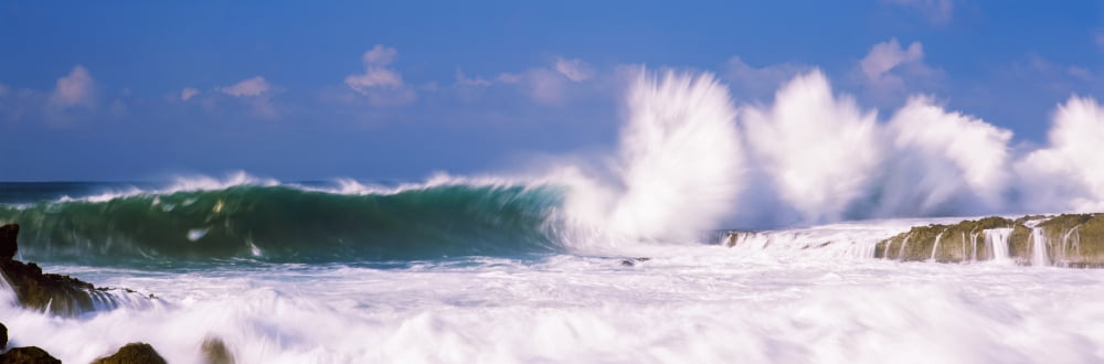 Breaking waves on the coast Hawaii USA Canvas Art - Panoramic Images (36 x 12)