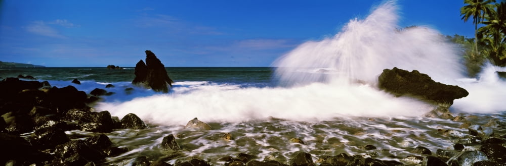 Breaking waves on the coast Maui Hawaii USA Canvas Art - Panoramic Images (27 x 9)