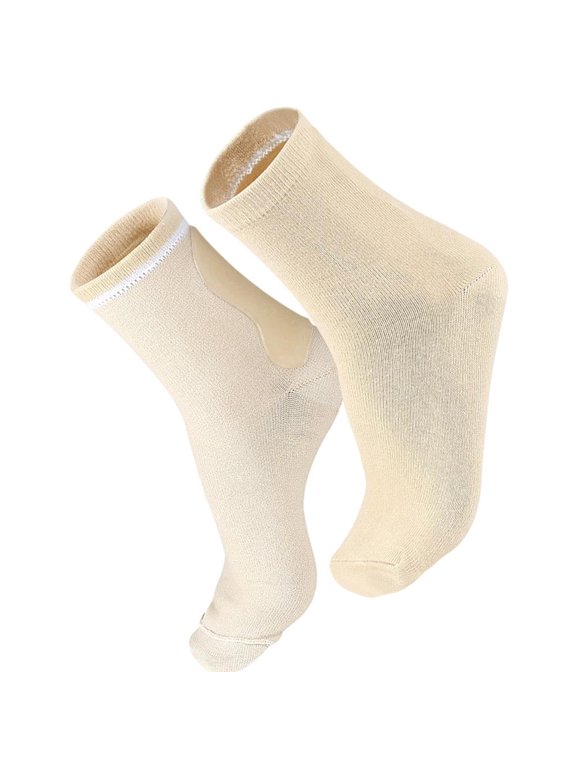 Breathable Athletic Sock with Flat Machine-Stitched Toe for Running