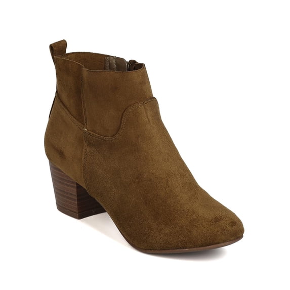 Breckelles GK54 Women Faux Suede Round Toe Chunky Heel Ankle Bootie