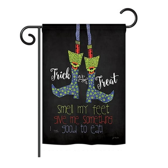 Breeze Decor BD-HO-G-112072-IP-BO-DS02-US 13 x 18.5 in. Seasonal Halloween Impressions Decorative Vertical Garden Flag - Smell My Feet Fall