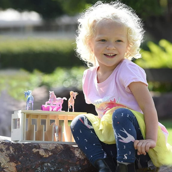 Unicorn Magic Wooden Carry Stable Playset with 6 Unicorns