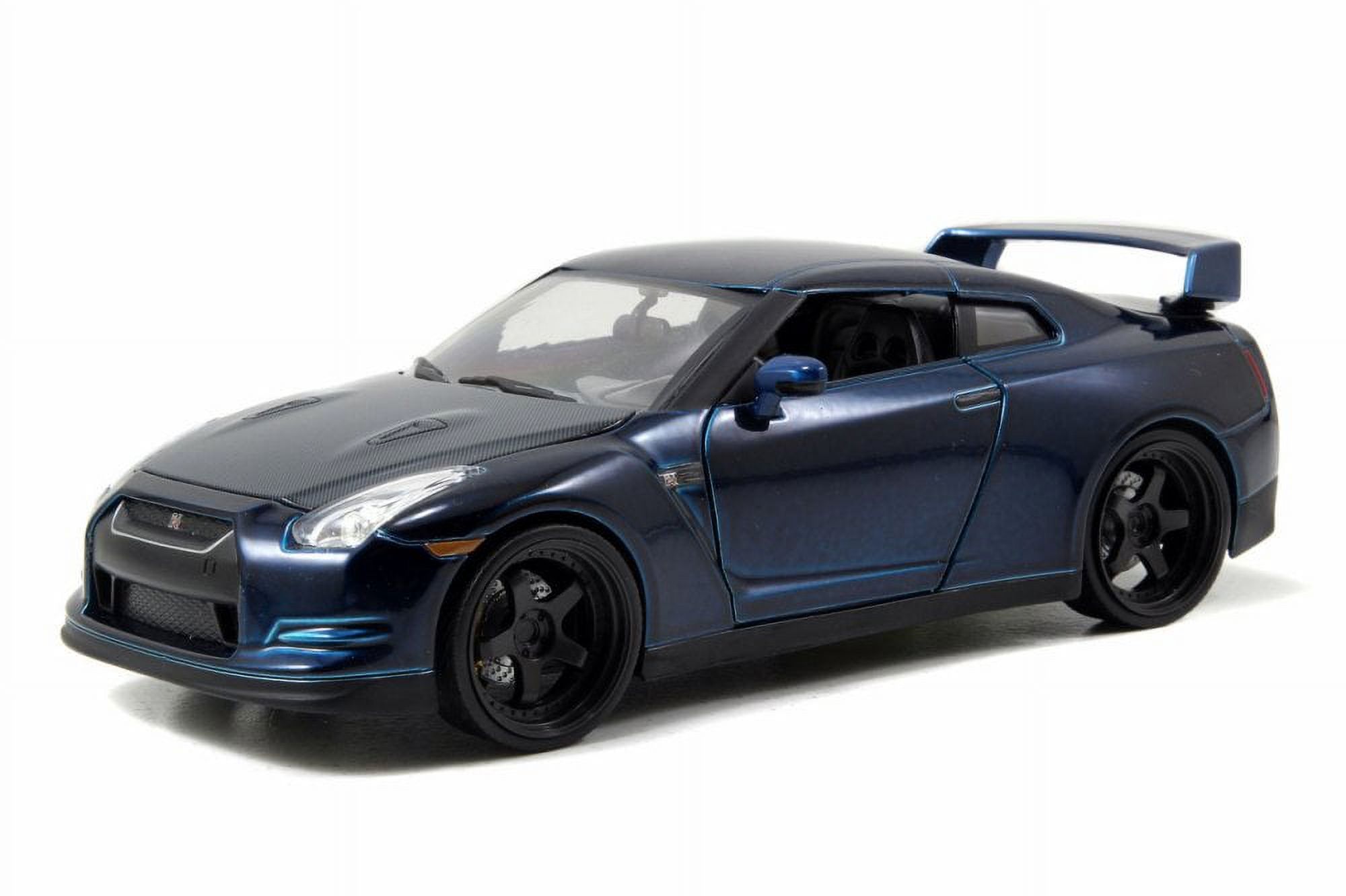 Maisto 1/24 日産　GT-R 2009 2009 Nissan GT-R R35 Silver 1/24 Diecast Model Car by Maisto