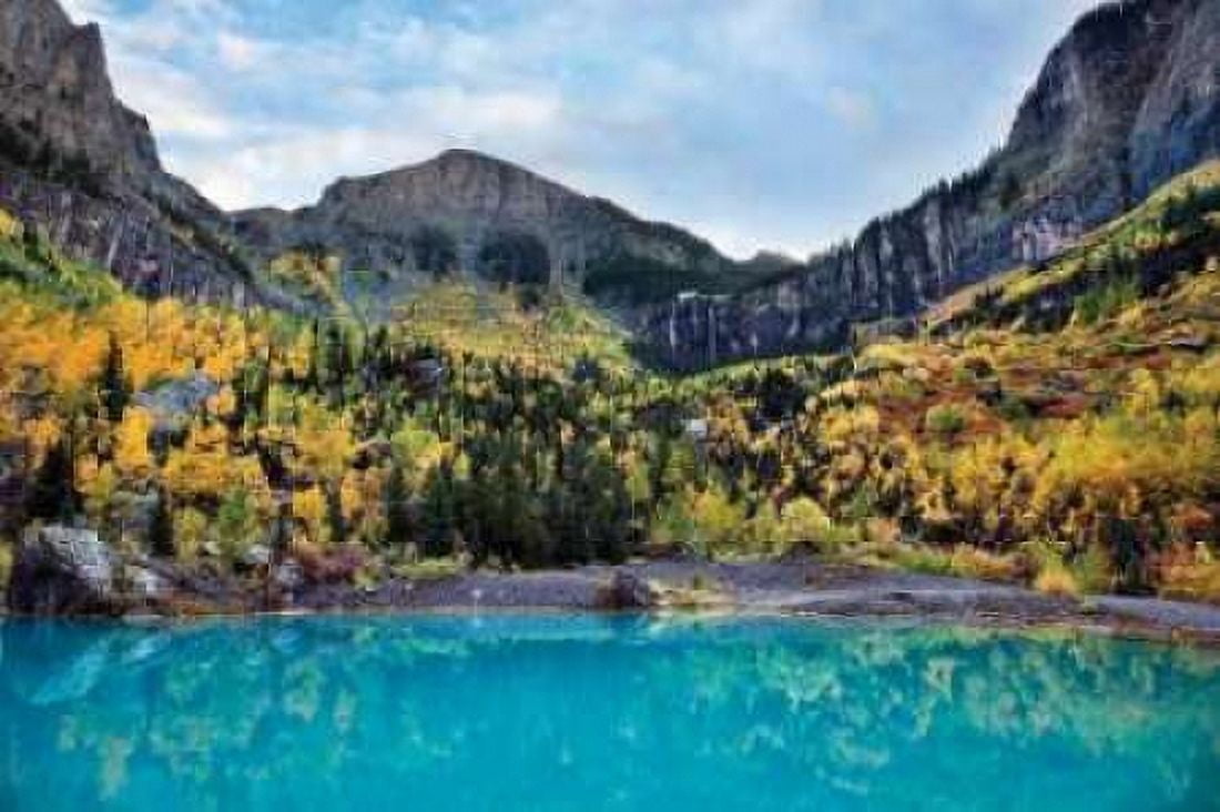 Bridal Veil II Canvas Art - Larry Malvin (12 x 18)