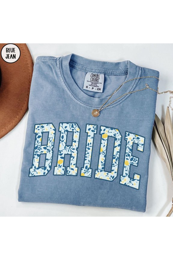 Bride Floral Lemon Bride Future Mrs Getting Ready T-Shirt All Size S-3XL