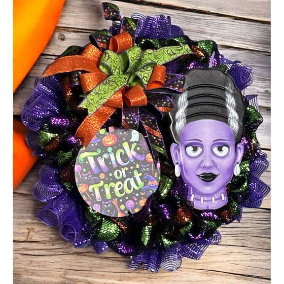Bride of Frankenstein Wreath, Trick or Treat, Halloween Wreath. Halloween Decor