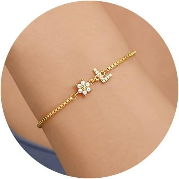 Bridesmaid Proposal Gifts Pearl Bracelets for Teen Girl with Initial Initial Bracelet Adjustable Dainty 14k Gold plated Pearl Flower Bracelet Bridesmaid Gifts Flower Girl Gift