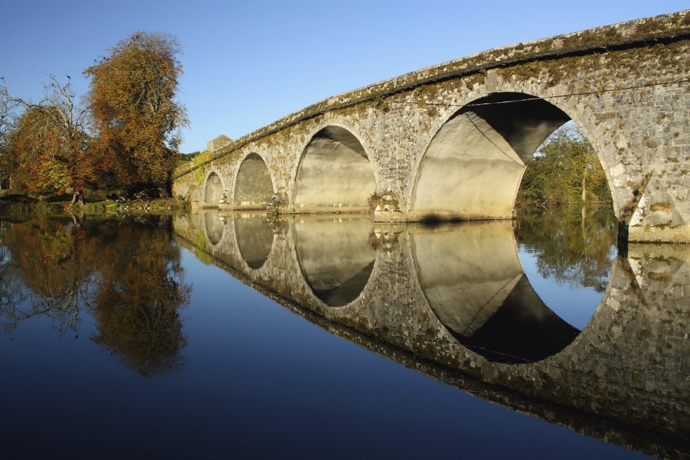Bridge Over River Nore Bennettsbridge County Kilkenny Ireland Canvas Art - Trish Punch Design Pics (19 x 12)