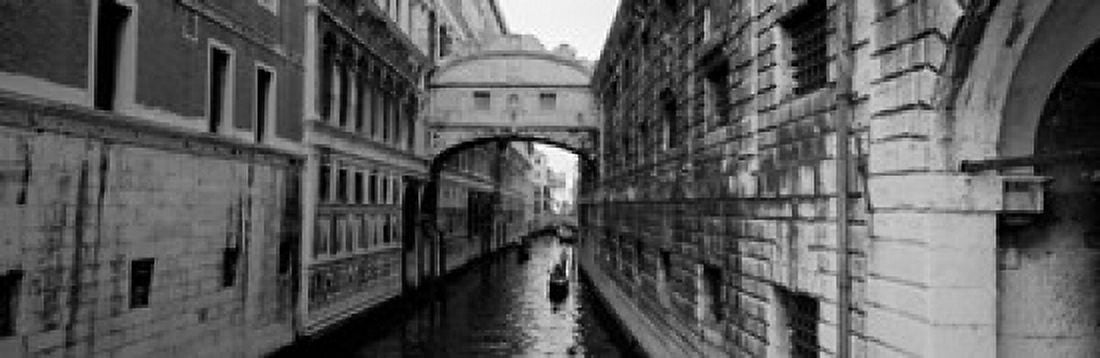 Bridge on a canal Bridge Of Sighs Grand Canal Venice Italy Canvas Art - Panoramic Images (18 x 6)