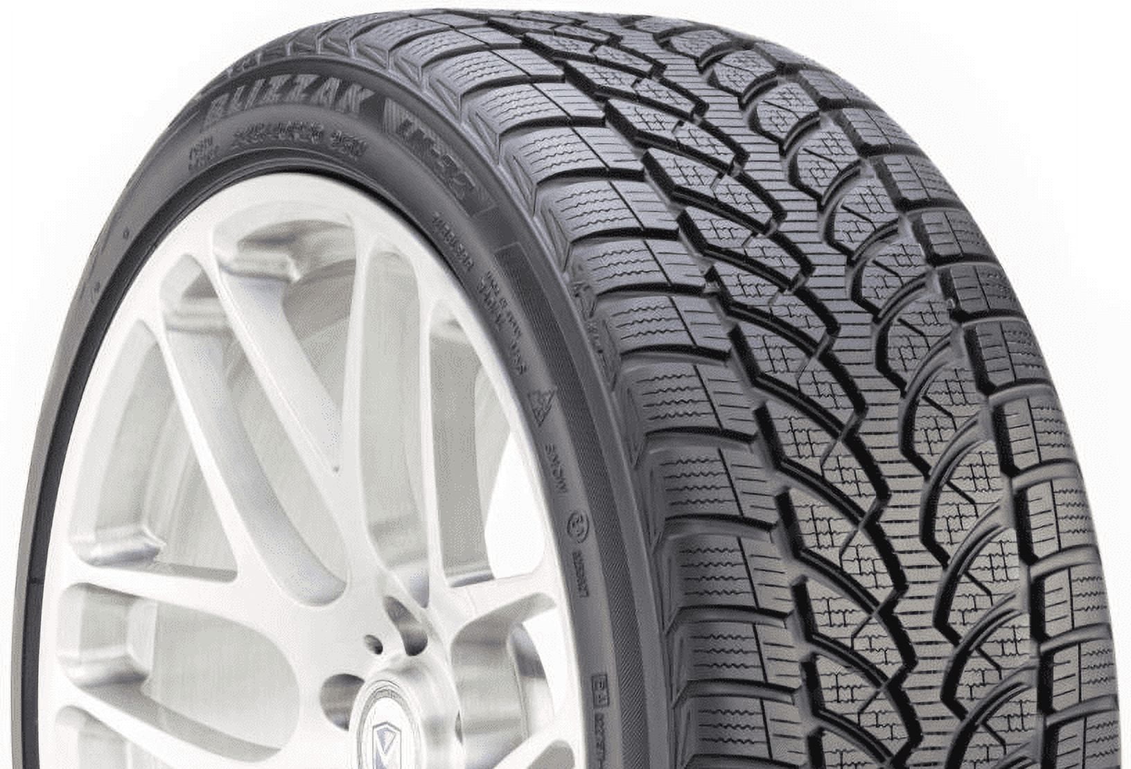 Bridgestone Blizzak LM-32 Winter 225/50R18 95V Passenger Tire