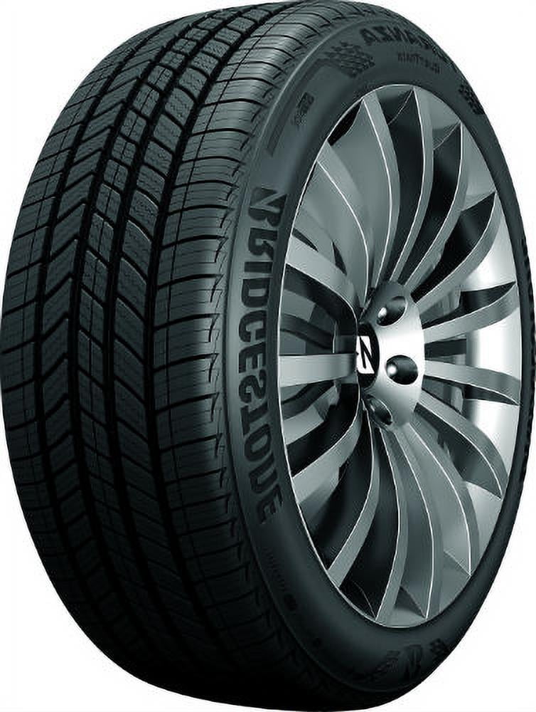 Bridgestone Turanza QuietTrack 235/40R19 96V Tire