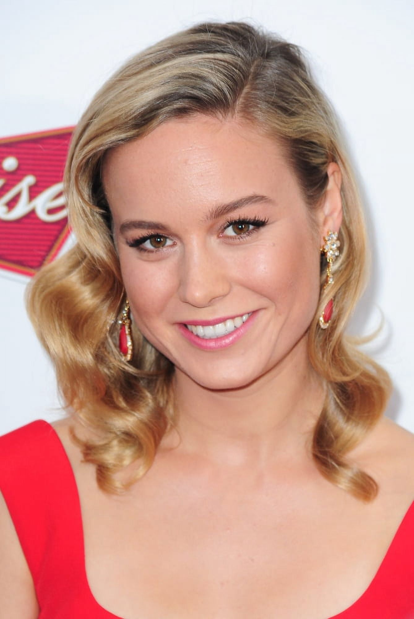 Brie Larson At Arrivals For Begin Again Premiere Canvas Art -  (16 x 20)
