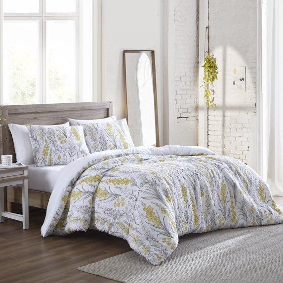 Brielle Home Marisol Floral Printed Matelassé Comforter Set
