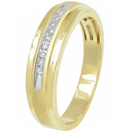 Brilliance Fine Jewelry Men's 10K Yellow Gold Diamond Accent Gents Ring - Size 10