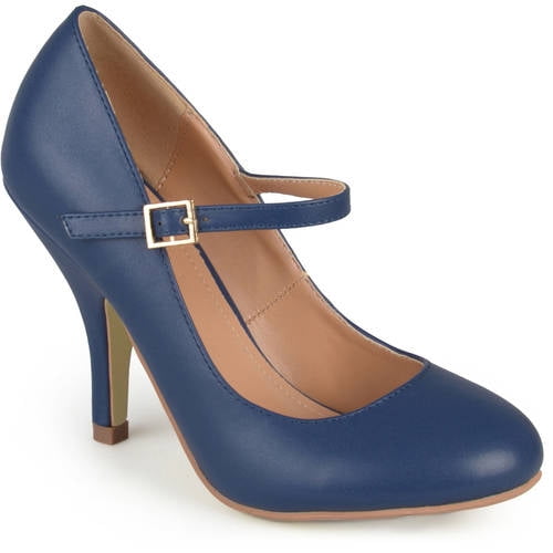 Brinley Co. Women's Mary Jane Matte Finish Pumps