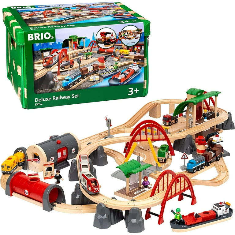 Brio World Deluxe Railway Set , Wooden Toy Train Set for Kids Age 3 and Up,  Green