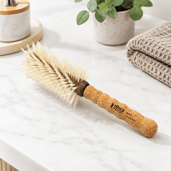 - Bristle Large Round Brush (b8-70mm)