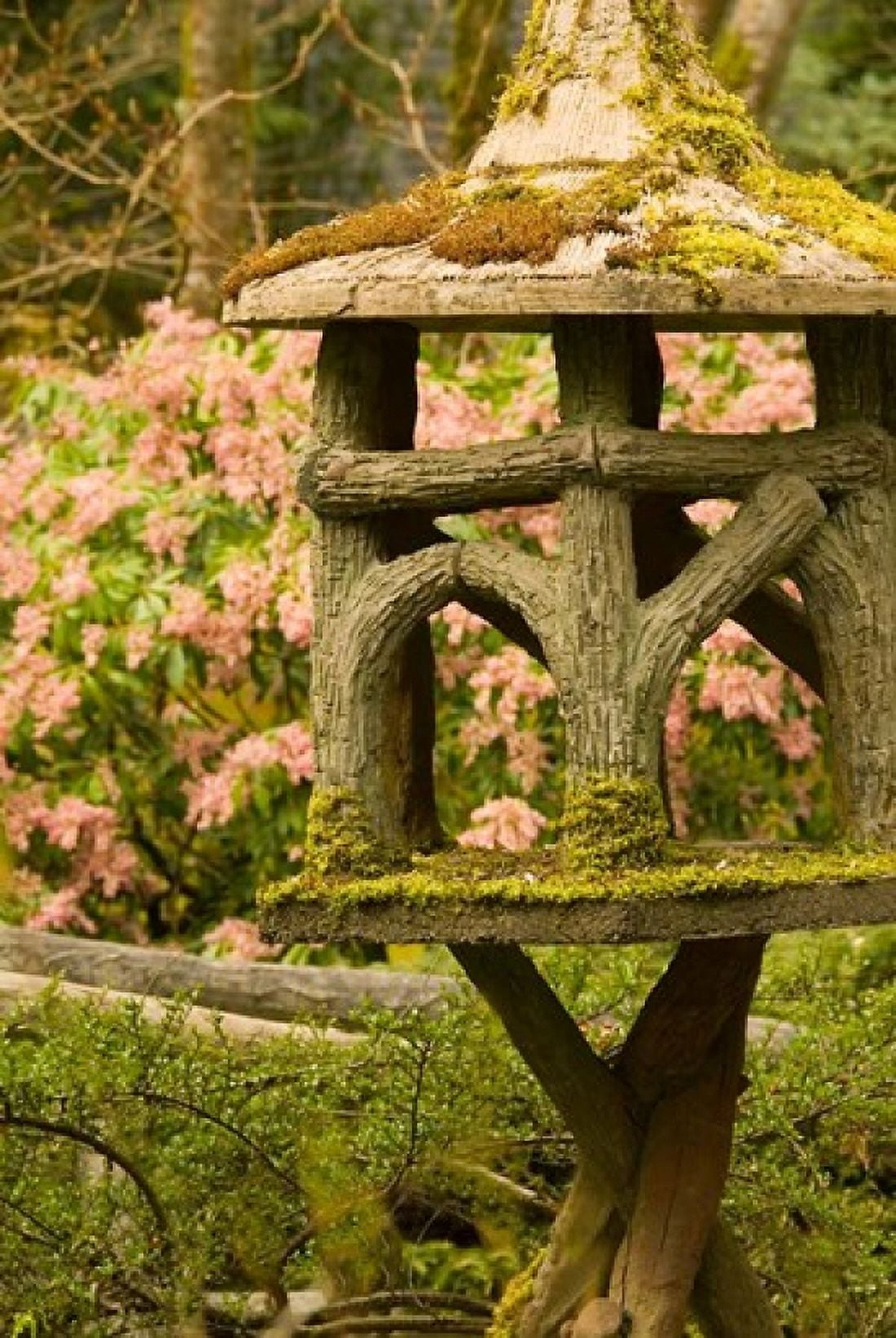British Columbia Butchart Gardens Japanese gardens Canvas Art - Trish Drury DanitaDelimont (18 x 26)