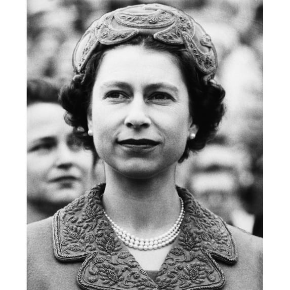 British Royalty. Queen Elizabeth Ii Of England History (18 x 24)
