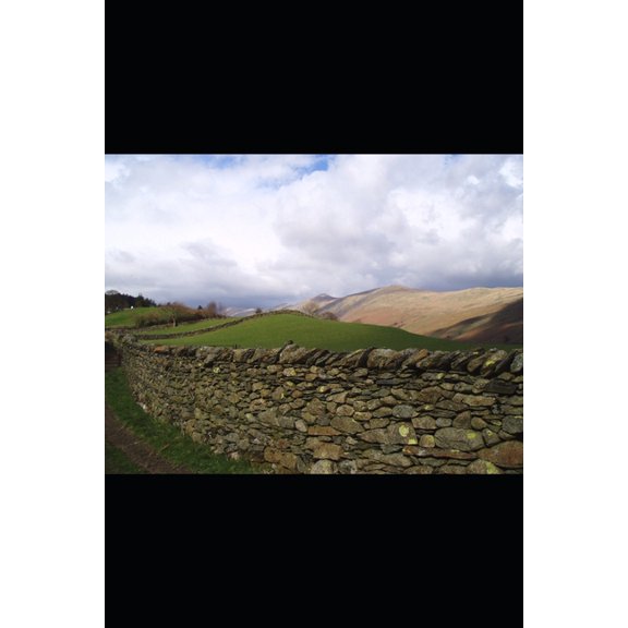 The British Tapestry The Weighton Neighbourhood: A History of the Towns and Villages Between the Wolds and York: Exploring the A1079 Corridor, Book 13, (Paperback)
