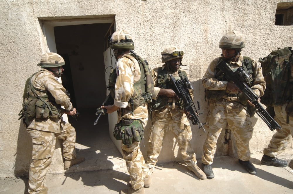 British troops training in Iraq before an operation Canvas Art - Andrew ChittockStocktrek Images (34 x 23)