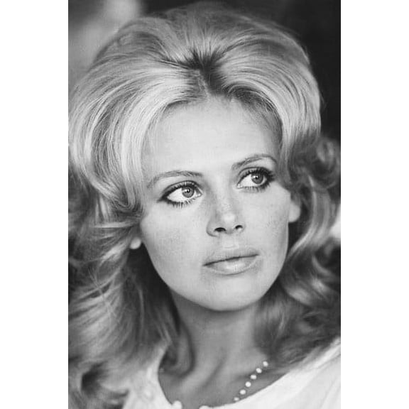 Britt Ekland 24x36 Poster the Wicker Man