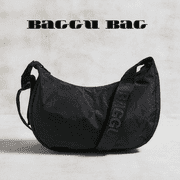 BAGGU Black Crossbody Shoulder Bag with 47 Inch Adjustable Strap